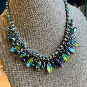 WOW!! Stunning Blue and Green Hues Vintage A/B necklace - High End